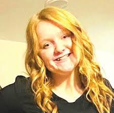 Lori Burbridge's Instagram, Twitter & Facebook