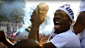 La coupe du monde de la fifa 2018. Video Coupe Du Monde 2018 La Victoire Des Bleus Vue De L Interieur Dernier Episode Eurosport