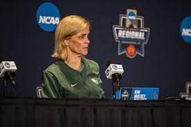 Head coach for the baylor university women's basketball team. Hawkeye Fans React To Baylor Head Coach Kim Mulkey S Comments The Daily Iowan