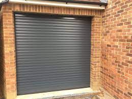 Rsg7000 Electric Garage Door Roller Shutter Fitted To A Residential Property In Reading Panaderia