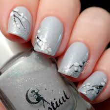 Take a look at these 40 attractive gray nail designs for everyone! Simple Designs With Different Grey Nails Fashionre