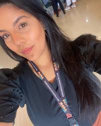 Fotodump de las últimas semanas: 1.- Jefa de prensa de la IX Cumbre del  Éxito. 2, 3 y 4.- tres de los cinco ponentes de la Cumbre. 5 y 6.- Victor  Cámara