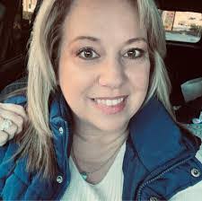 Melanie Cannady's Instagram, Twitter & Facebook