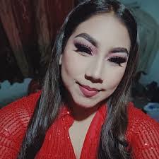 Wendy Bucci's Instagram, Twitter & Facebook