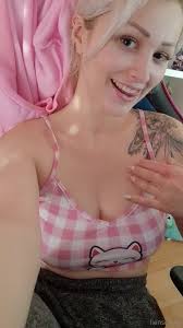 Watch online Sue aka Liensue OnlyFans - Not done with editing my new set  yet so Take a lil video from just now, just being your casual on X-video