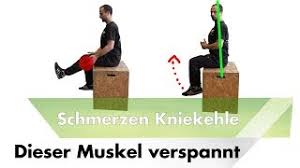 Schmerzen In Der Kniekehle Diese Ubung Hilft Youtube