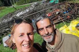 Volunteers out in force for Almond clean-up