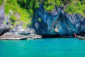 ถ้ำมรกต