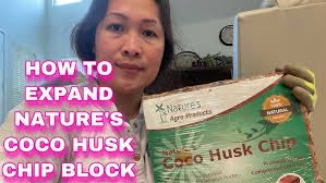 How to Expand Nature's Coco Husk Chip Block| How to Separate Coco Husk Chip  Block