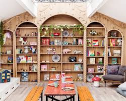 Au Fudge Inside Jessica Biel S New Mom Centric L A Restaurant Kids Cafe Kids Restaurants Family Room Design