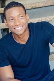 Ilona Roberts's Instagram, Twitter & Facebook