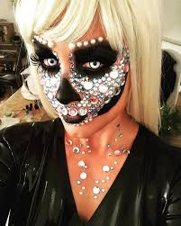 Tone damli — heartkill 03:23. Tone Damli H A L L O W E E N Facebook