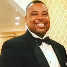 Stacey W. Neal (@bluenblack)