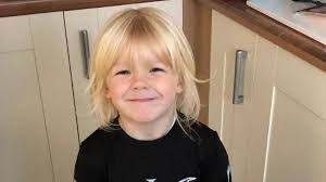 Amanda Plowman's Instagram, Twitter & Facebook