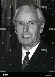 Don Macdonald's Instagram, Twitter & Facebook