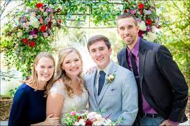 Your free wedding website, registry, checklist, & guest list all in one place. Tipping Etiquette When And How To Tip At Your Wedding Joel And Amber Photography Blog
