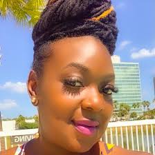 My dad & step ma came all way from charlotte to see my baby & bring him so  much stuff & see him ! And my aunts 😫💕 s/o to my dad