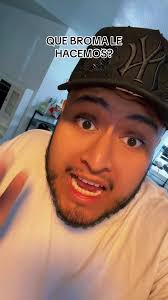 Broma de la Llorona a @ElfamousAlex