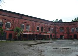 Harga tiket masuk benteng gombong / serunya menjelajah. Nostalgia Di Benteng Peninggalan Belanda Ella Fitria