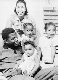 Sidney poitier was the child of tomato farmers in the bahamas. Sidney Poitier With His First Wife Juanita And Three Children Black Families Juanita Hardy Celebrity Families