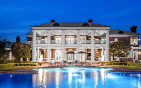 Louis oosthuizen what's in the bag? Wayne Gretzky S Sherwood House On The Market For A Cool 22 9 Million