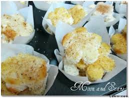 أكواب خبز البودينغ مع طريقة صنع الاكواب الورقيةبنفسك لروائع التوست Recipes Food Breakfast