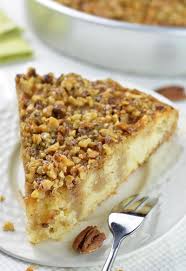 Christmas coffee cake recipes / these coffee cake recipes will satisfy anyone's sweet tooth, whether loaded with fruit, drizzled in glaze, or topped with a savory crumble. Pecan Pie Coffee Cake Easy Coffee Cake Recipe With Pecan Pie Filling