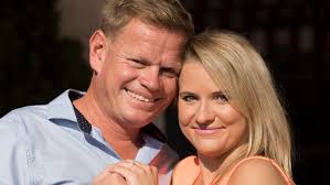 Bauer sucht frau erreichte in der dritten staffel durchschnittlich 7,52 millionen zuschauer pro folge (marktanteil 23,9 prozent). Bauer Sucht Frau 2021 Inka Bause Bringt Die Liebe Aufs Land Rtl De