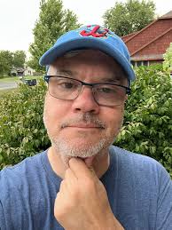 After an unforgettable daddy/daughter vacation, I'm back in the saddle at  KAKE News later today. I'm curious, how many dudes are regular members of  the “vacay beard club” and always leave the