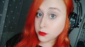 Julia Alonso, persona trans: «Hay mucha desinformación sobre la ley y están  metiendo mucho miedo»