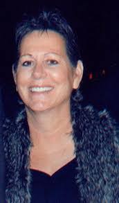 Stephanie Glazier's Instagram, Twitter & Facebook