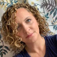 Heather Maas's Instagram, Twitter & Facebook