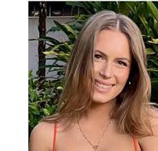 Melanie Widmer's Instagram, Twitter & Facebook