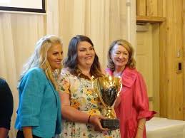 Christian county illinois private schools. Christian County Schools Award Teacher And Staff Of The Year Wkdz Radio
