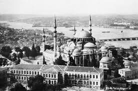 Pro obrázky z roku 1930 vizte category:1930. 10 Photos Of Old Istanbul 1930s In Istanbul