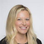 Christa Hansen's Instagram, Twitter & Facebook