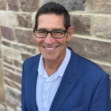 Today marks the end of another adventure. Over the past year, I've had the  opportunity to support and learn from Gen Arnie Bunch as he led 89K  military and civilian Airmen of