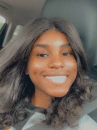 Zaria Palmer's Instagram, Twitter & Facebook