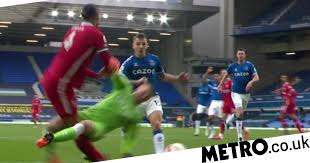 Van dijk challenged to make liverpool return this season. Virgil Van Dijk Forced Out Of Merseyside Derby After Jordan Pickford Challenge Metro News