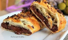 Check spelling or type a new query. Buffet Dolce Per Festeggiare In Allegria Qualsiasi Giorno Dell Anno Da Leccarsi Le Dita