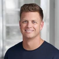 Scott Crist's Instagram, Twitter & Facebook