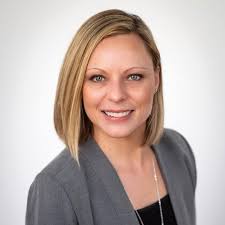 Larissa Baird's Instagram, Twitter & Facebook