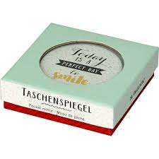 Ethan de seife was an arts writer at seven days from 2013 to 2016. Die Spiegelburg Taschenspiegel Today Is A Perfect Day To Smile Online Kaufen Bloominghome