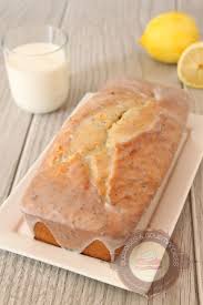 Il Y A Tres Peu De Recettes De Cake Sur Le Blog Mais Celle Ci Je Vous La Conseille Vraiment Un Cake Au Citron B Cake Citron Pavot Cake Moelleux Recette Cake