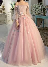 30 Lovely Christmas Outfits You Need To Copy Right Now Prom Dresses Long With Sleeves Unique Prom Dresses Long Strapless Party Dress