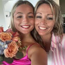 What is the experience with Atlantis resort transportation in the Bahamas?