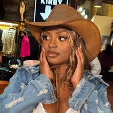 Fausto Roman (@faustoro24)