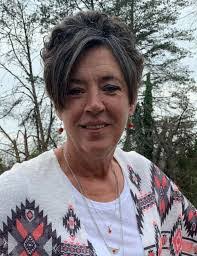 Arlene Oliver's Instagram, Twitter & Facebook