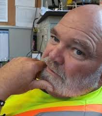 Dennis Lloyd Obituary