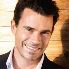 Watch Top Million Dollar Agent (2015) TV Series Free Online